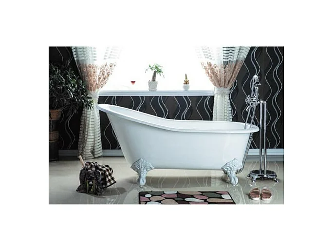 Baignoire sur pieds en fonte petite taille ASHFORD Blanche 138 cm Pieds chromés