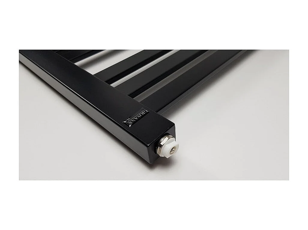 Radiateur sèche-serviettes eau chaude design BERYL 115 x 44 cm noir mat