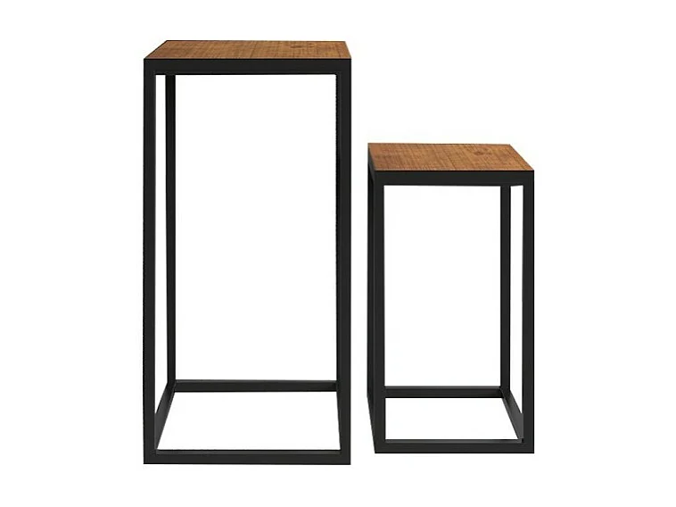 Beistelltische GOA aus massivem Holz für das Wohnzimmer. Möbel im Industriestil.