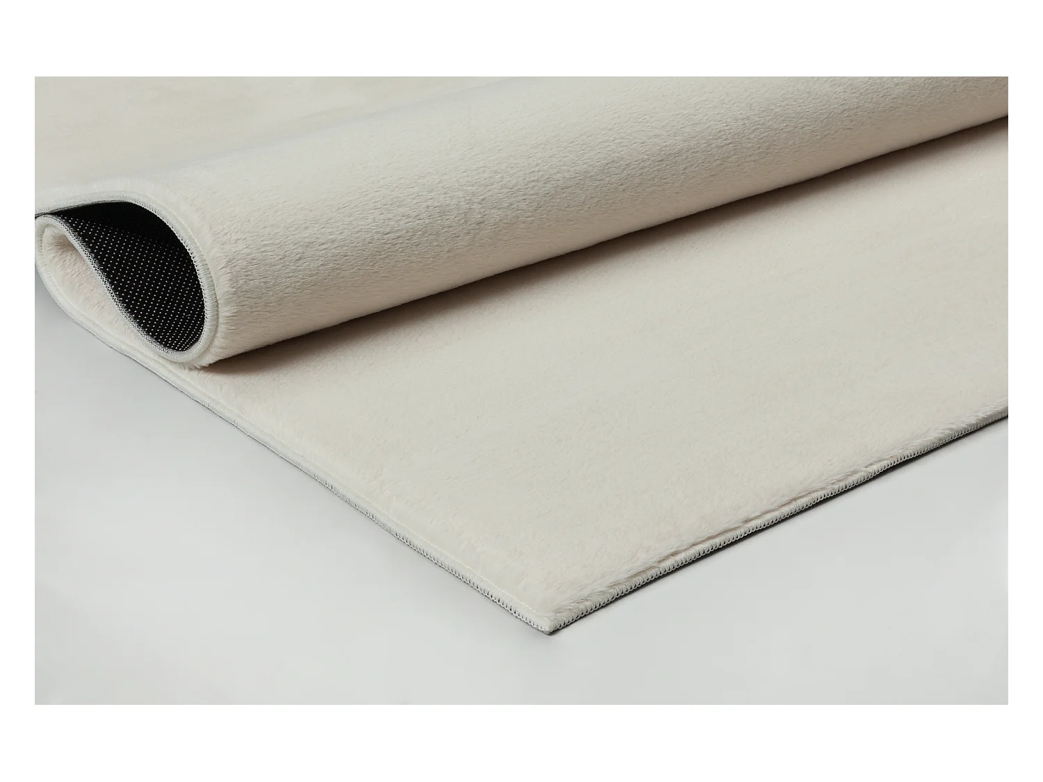 Teppich Kunstfell weich waschbar - Cream - 240 x 340 cm - COSY