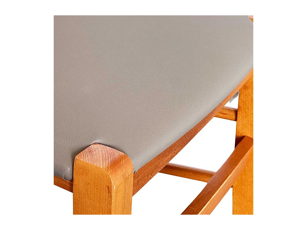 Chaise Venezia en bois de cerisier avec assise en similicuir gris tourterelle