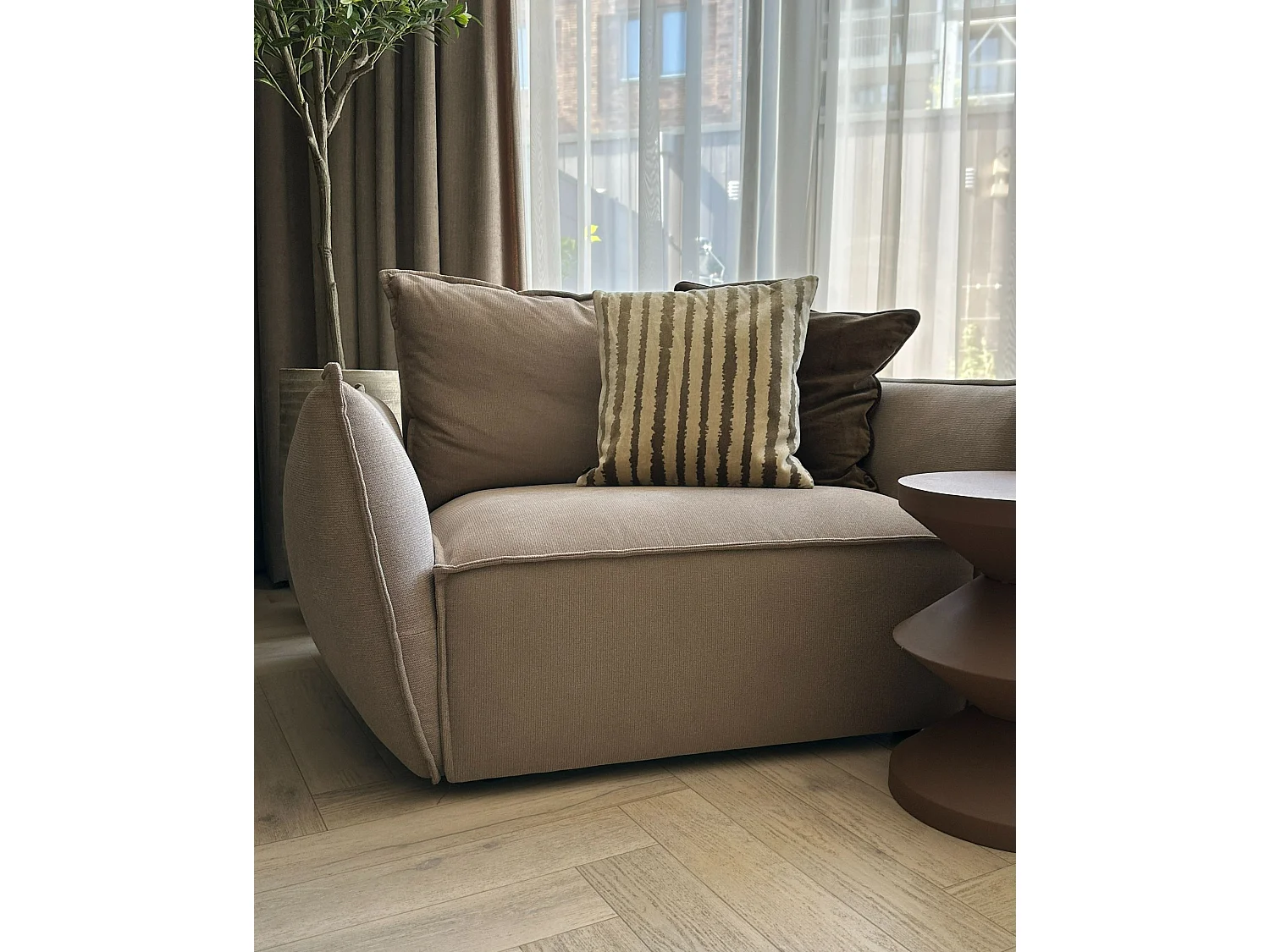 Armchair KUNES Fabric Taupe