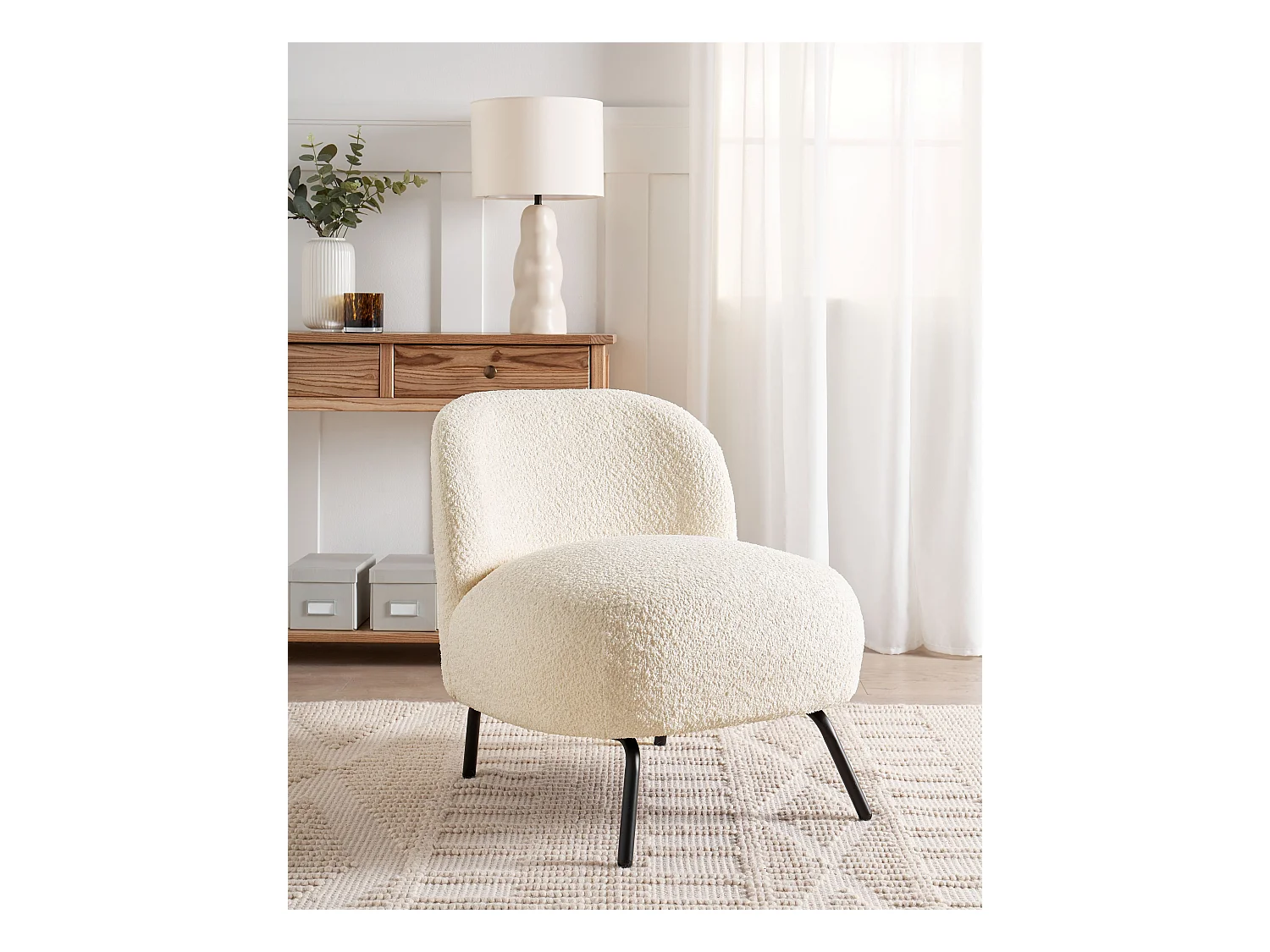 Fotel KUMLA Boucle Złamana biel