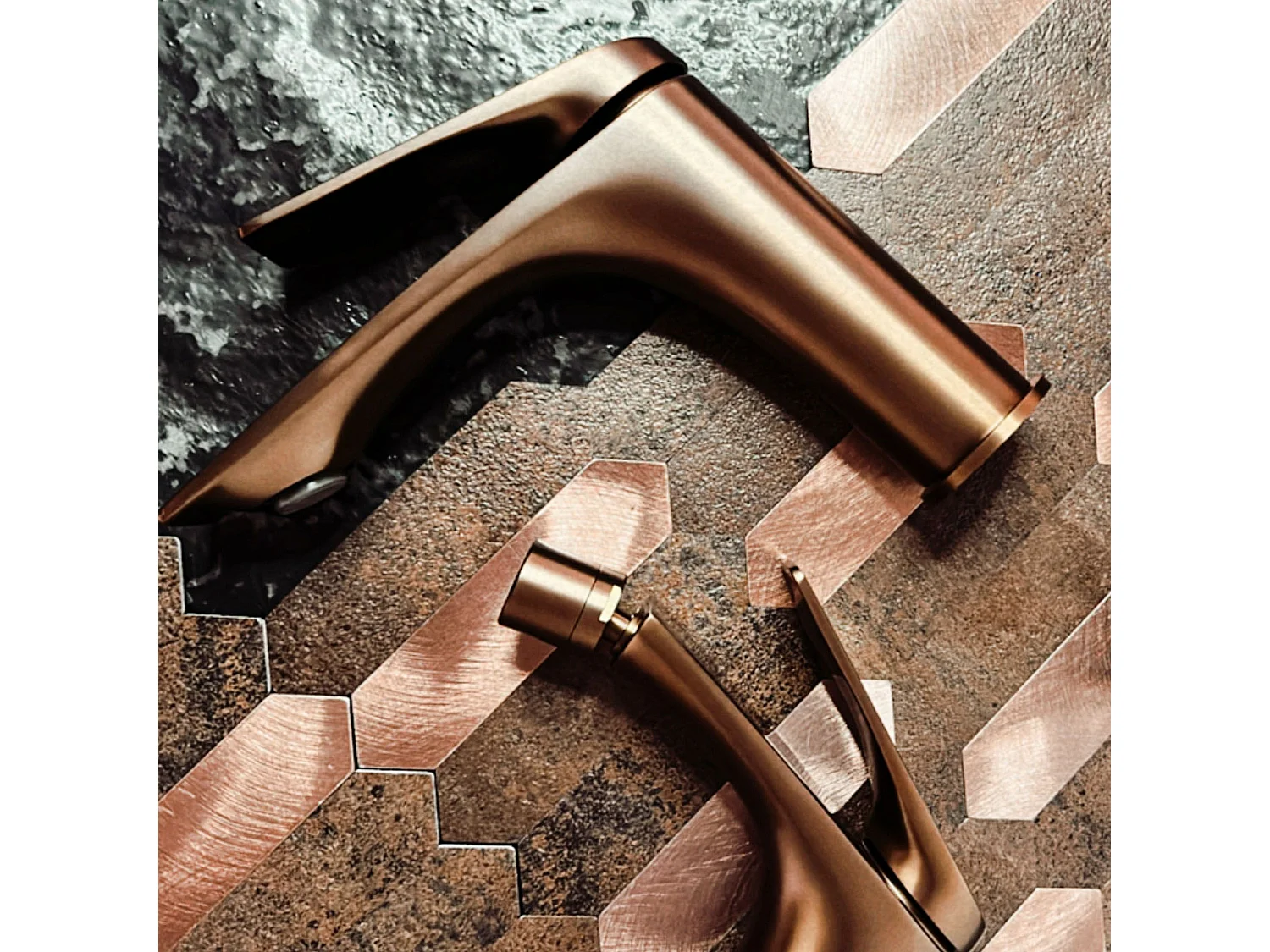 Orbit Misturadora De Lavatório Rea Avalon High Brush Copper