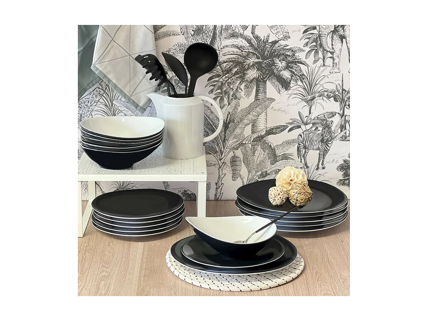 Sven Noir - 6 assiettes dessert