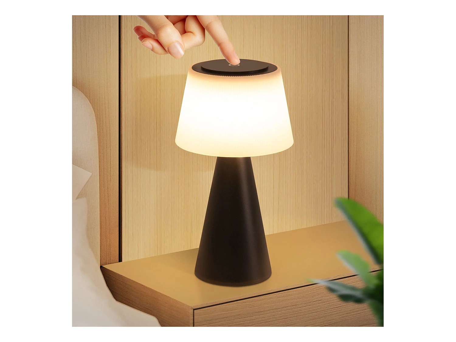 NETTLIFE Lampe de table à piles, lampe de chevet LED - 3600mhA sans fil, lampe tactile à intensité variable avec batterie rechargeable USB noire
