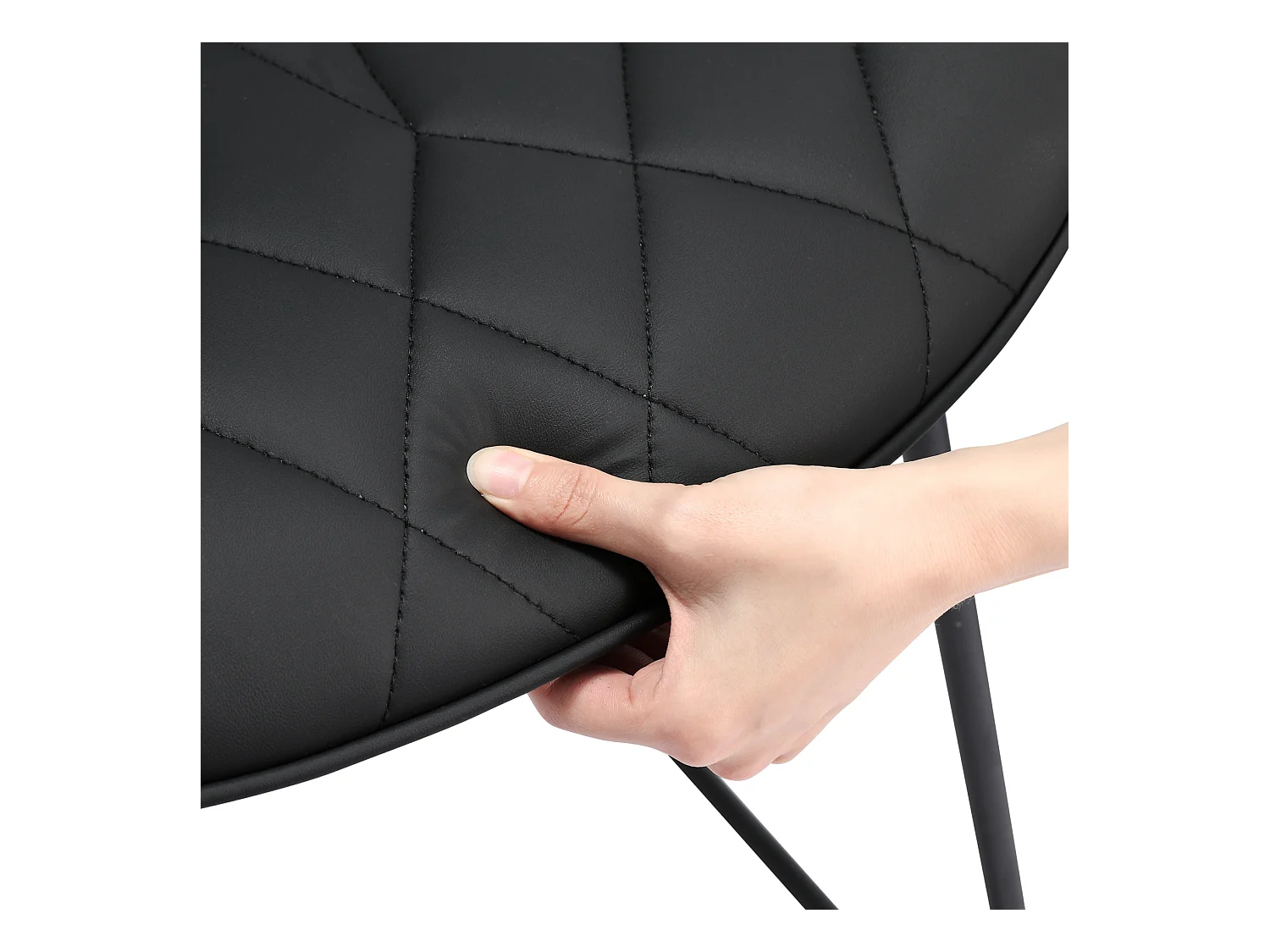 Taburete alto - 2 negras, acolchado diamante 'piel de gato'