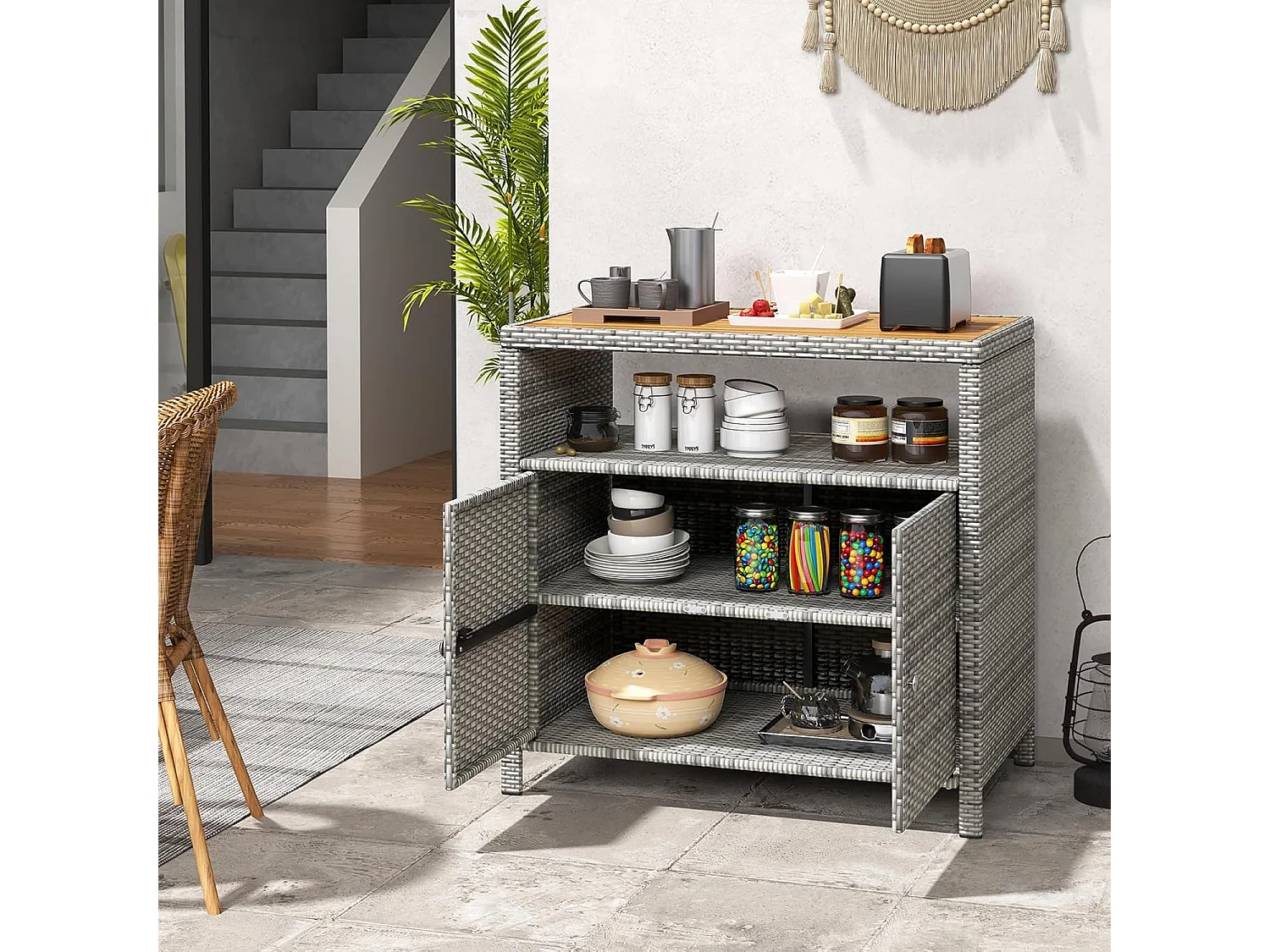 Opbergkast van rotan voor buiten, tuinkast met acaciahouten blad, open compartiment, dressoir met 2 deuren, opbergorganizer (grijs)