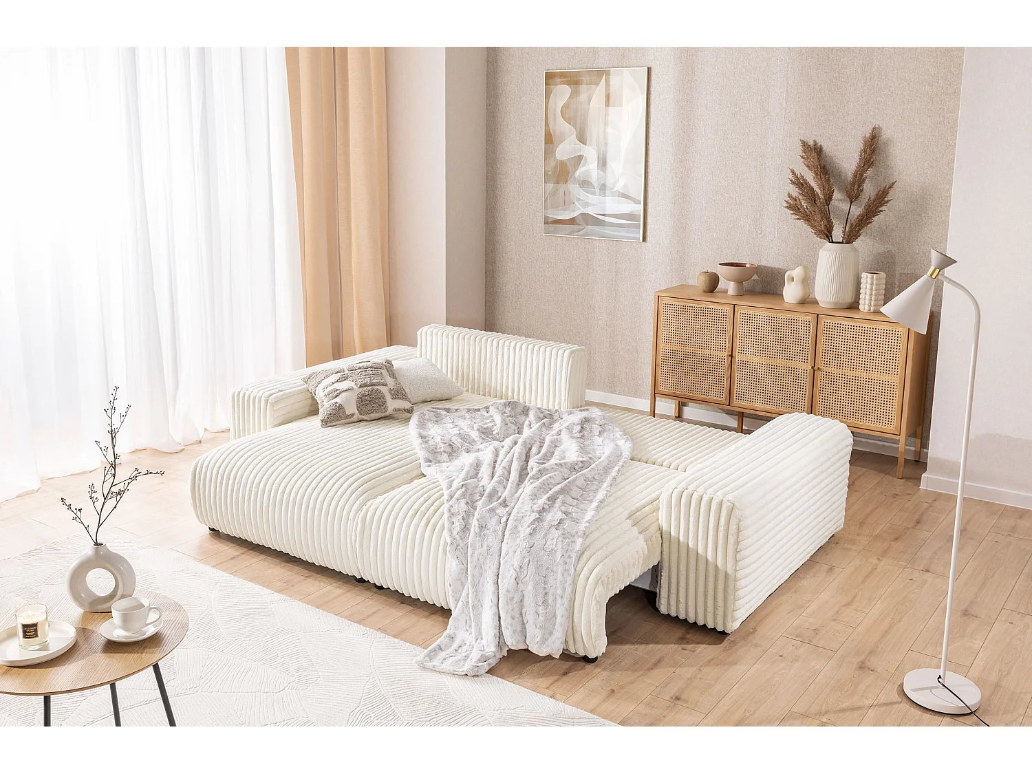 Mollis - Ecksofa mit Schlaffunktion und Bettkasten aus Hellbeige Plüschcord mit schöner Sitzkomfort