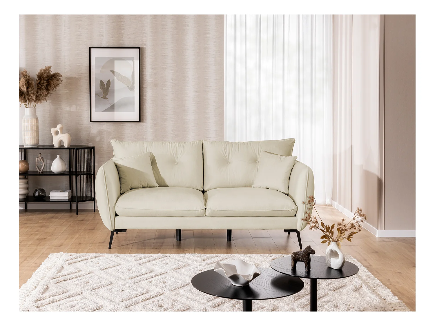 Canapé droit 3 places en tissu avec de hauts pieds en métal noir Nordloft