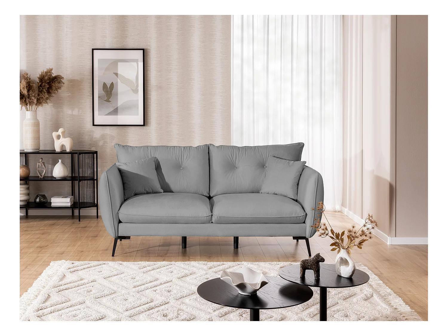 Canapé droit 3 places en tissu avec de hauts pieds en métal noir Nordloft