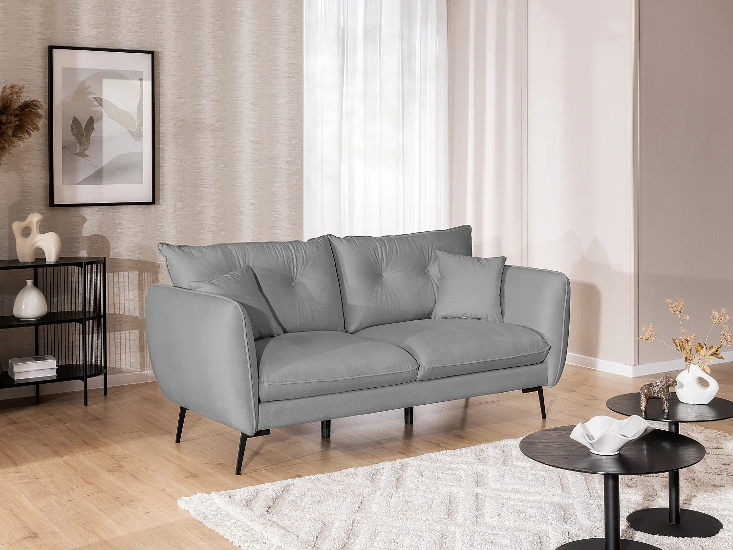 Nordloft - Modernes Sofa 3-Sitzer aus Hellgrau Samt-Stoff mit Hohen Schwarzen Metallfüßen und schöner Sitzkomfort