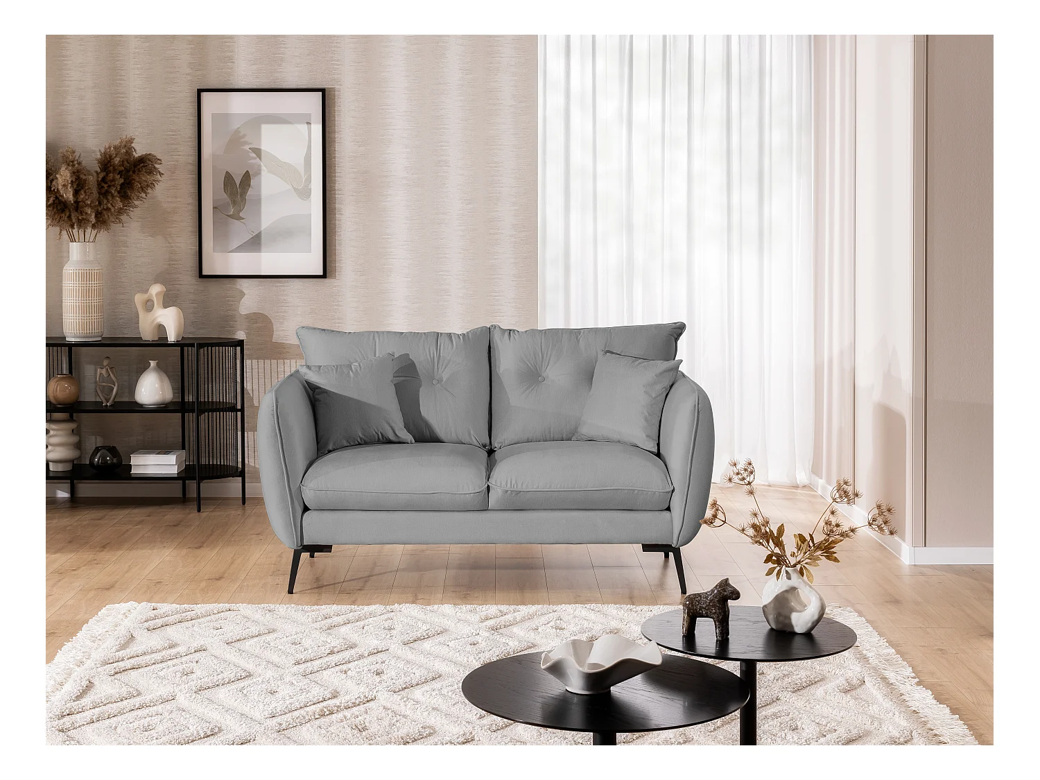 Nordloft - Modernes Sofa 2-Sitzer aus Hellgrau Samt-Stoff mit Hohen Schwarzen Metallfüßen und schöner Sitzkomfort