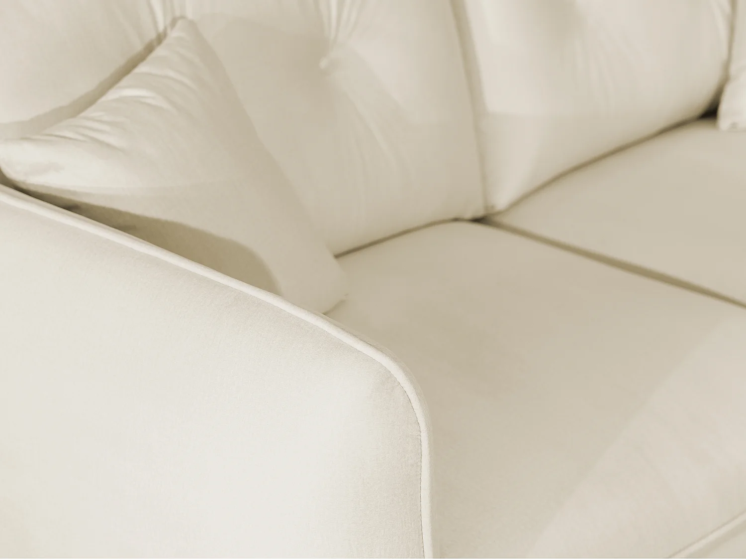 Fauteuil en tissu avec de hauts pieds en métal noir Nordloft