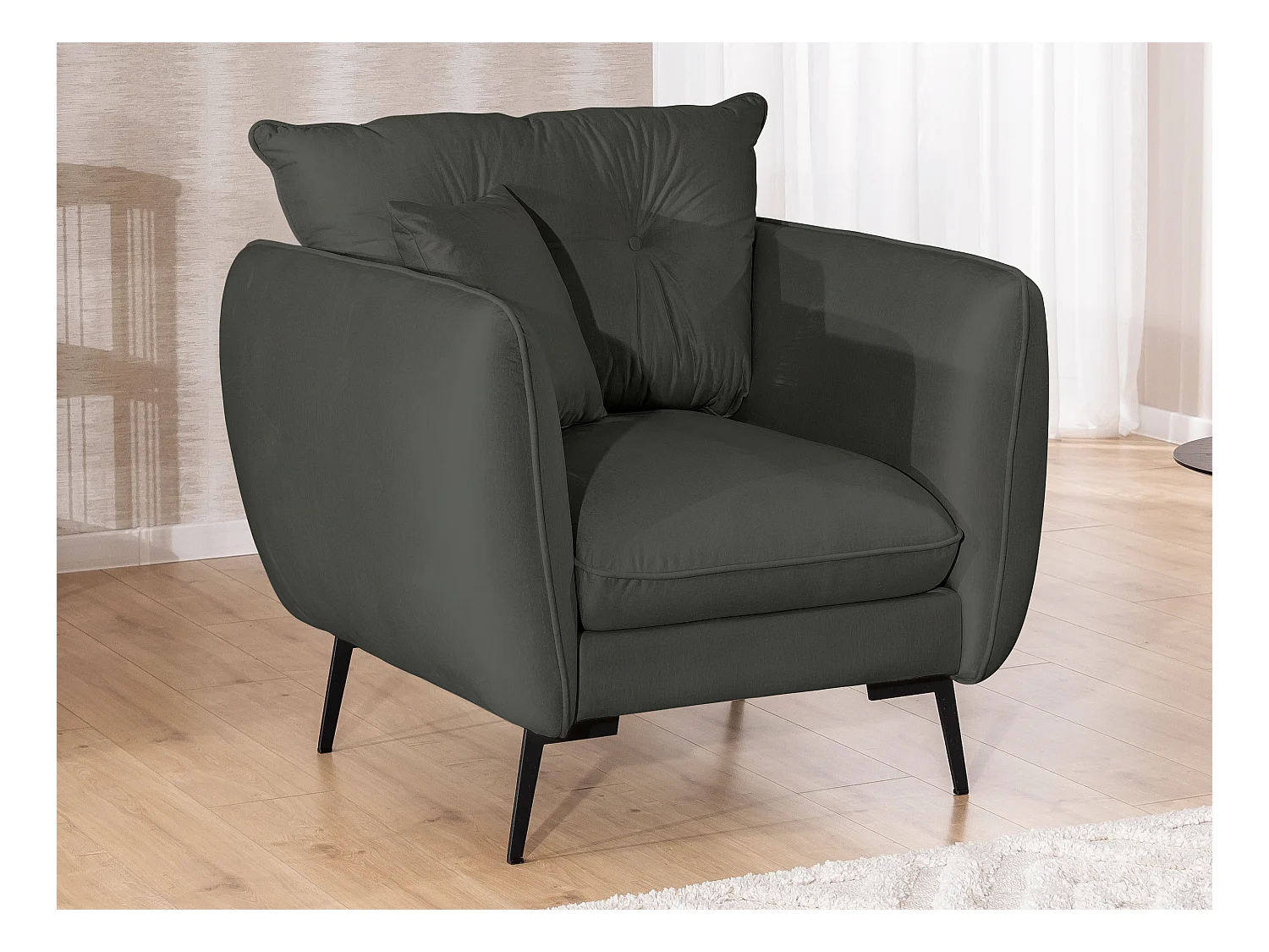 Fauteuil en tissu avec de hauts pieds en métal noir Nordloft