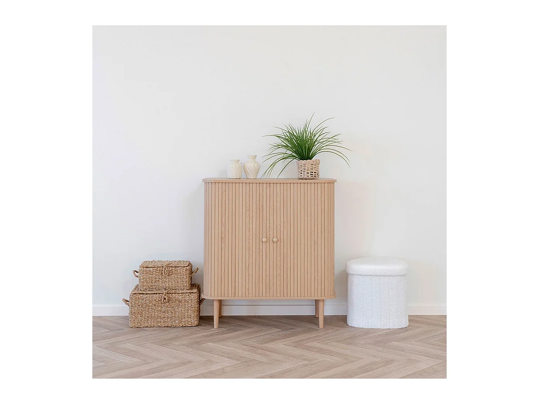Aparador Nikko con 2 puertas, pino natural.