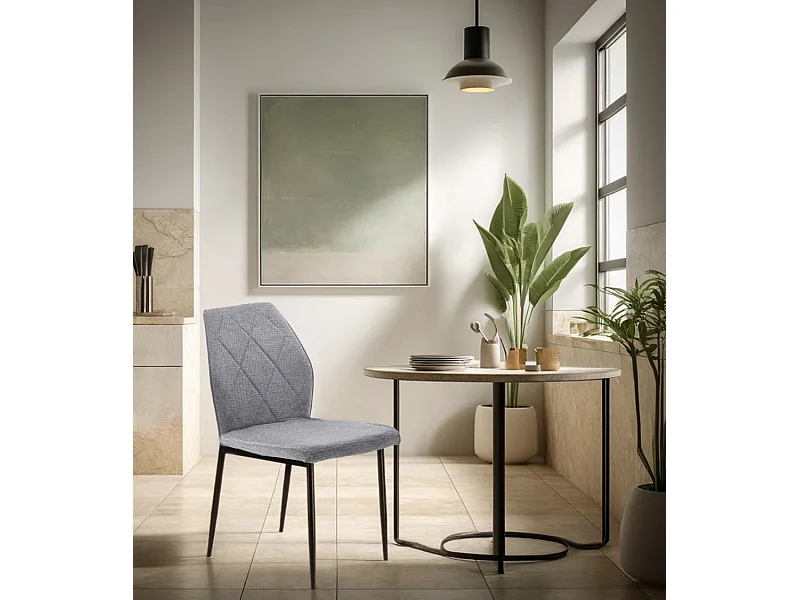 Pack de 4 sillas de comedor de 87x45x56 cm tapizadas en color gris y patas negras Patrice