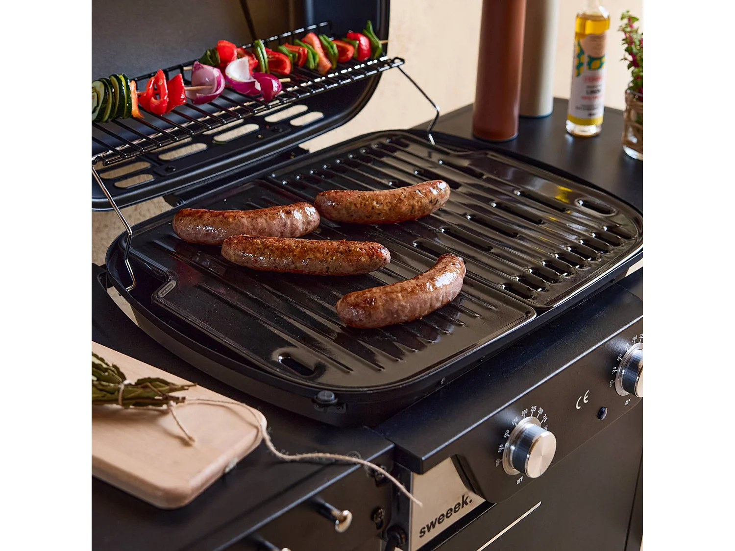 Barbecue électrique noir 2 brûleurs. acier émaillé 2300 W. L 100 x P 61 x H 121.5 cm