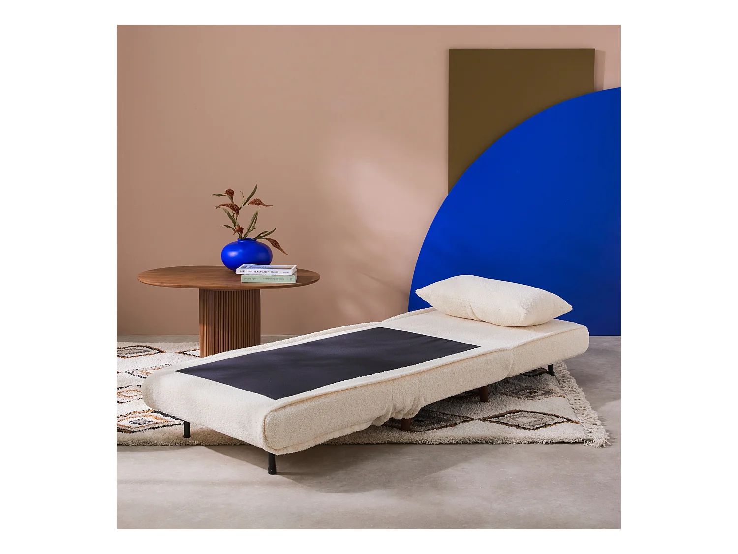 Chauffeuse convertible bouclette piétement bois 1 place crème Guest