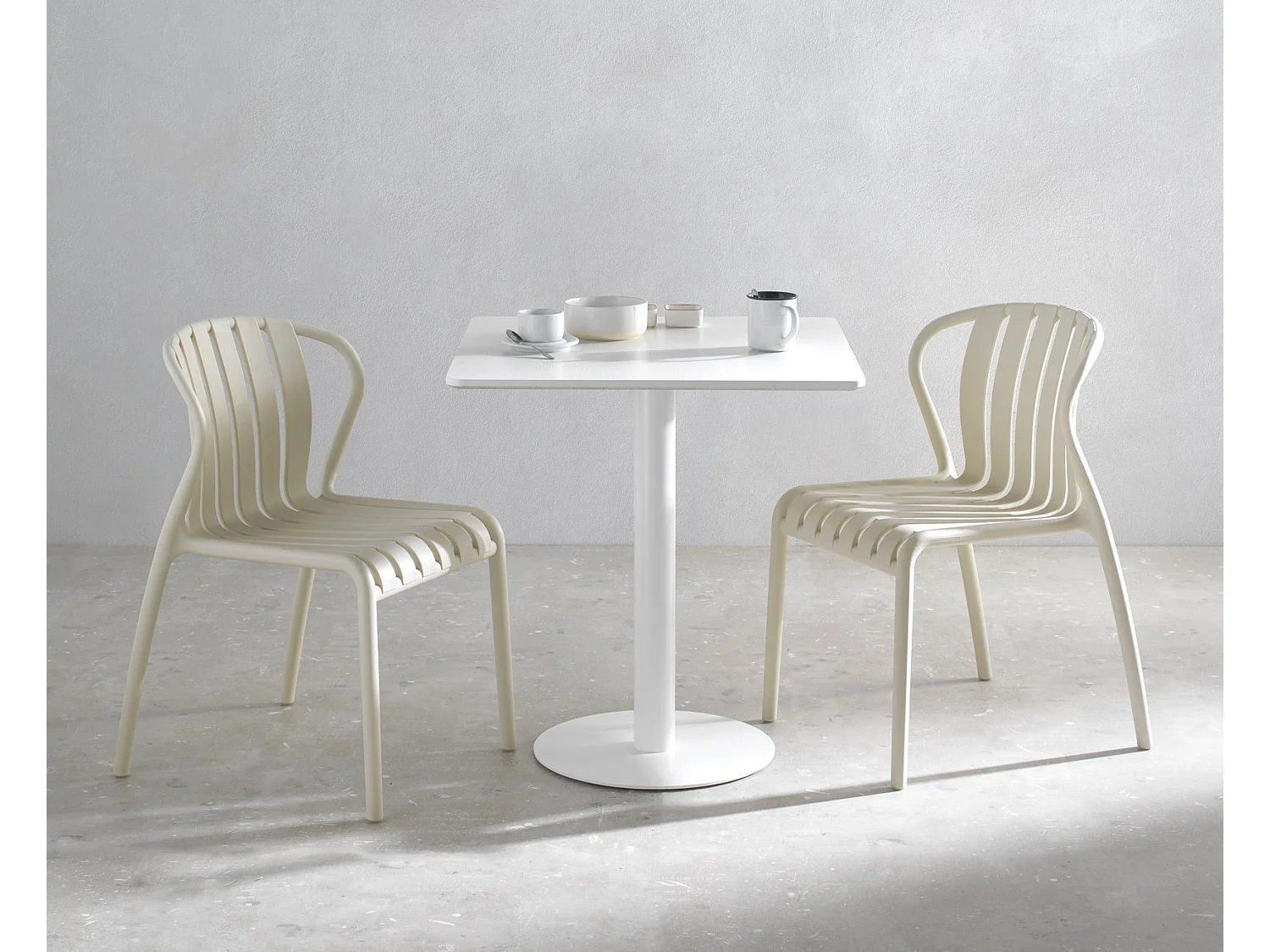 Mesa melamina blanca 70x70, pie central metálico blanco