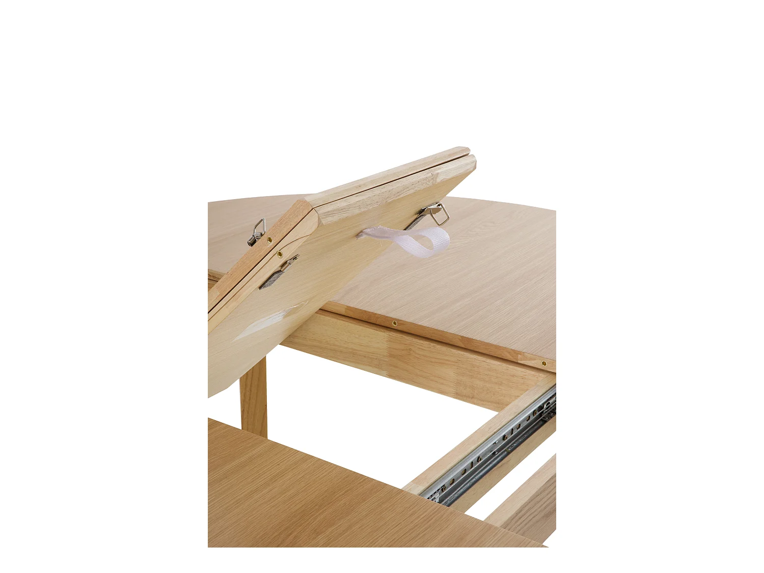 Ausziehbarer Tisch, 120/150, mit Hevea-Beinen und Eichenfurnierplatte