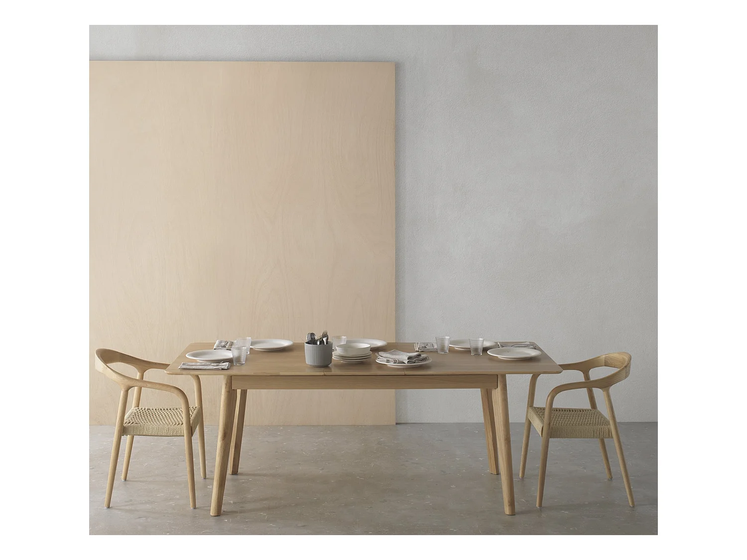 Table extensible 160/200x90 pieds en hévéa et plateau plaqué chêne