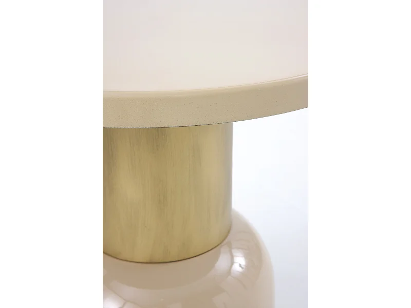 Table d'appoint en métal