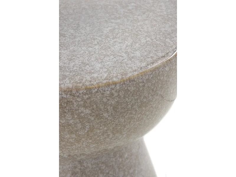 Kruk / bijzetkruk van lichtgrijs keramiek