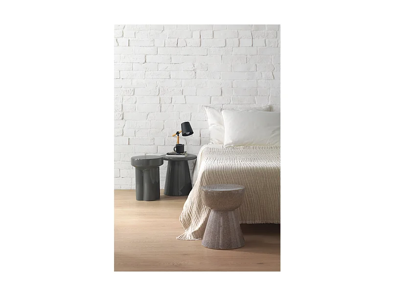 Taburete / auxiliar cerámica color gris