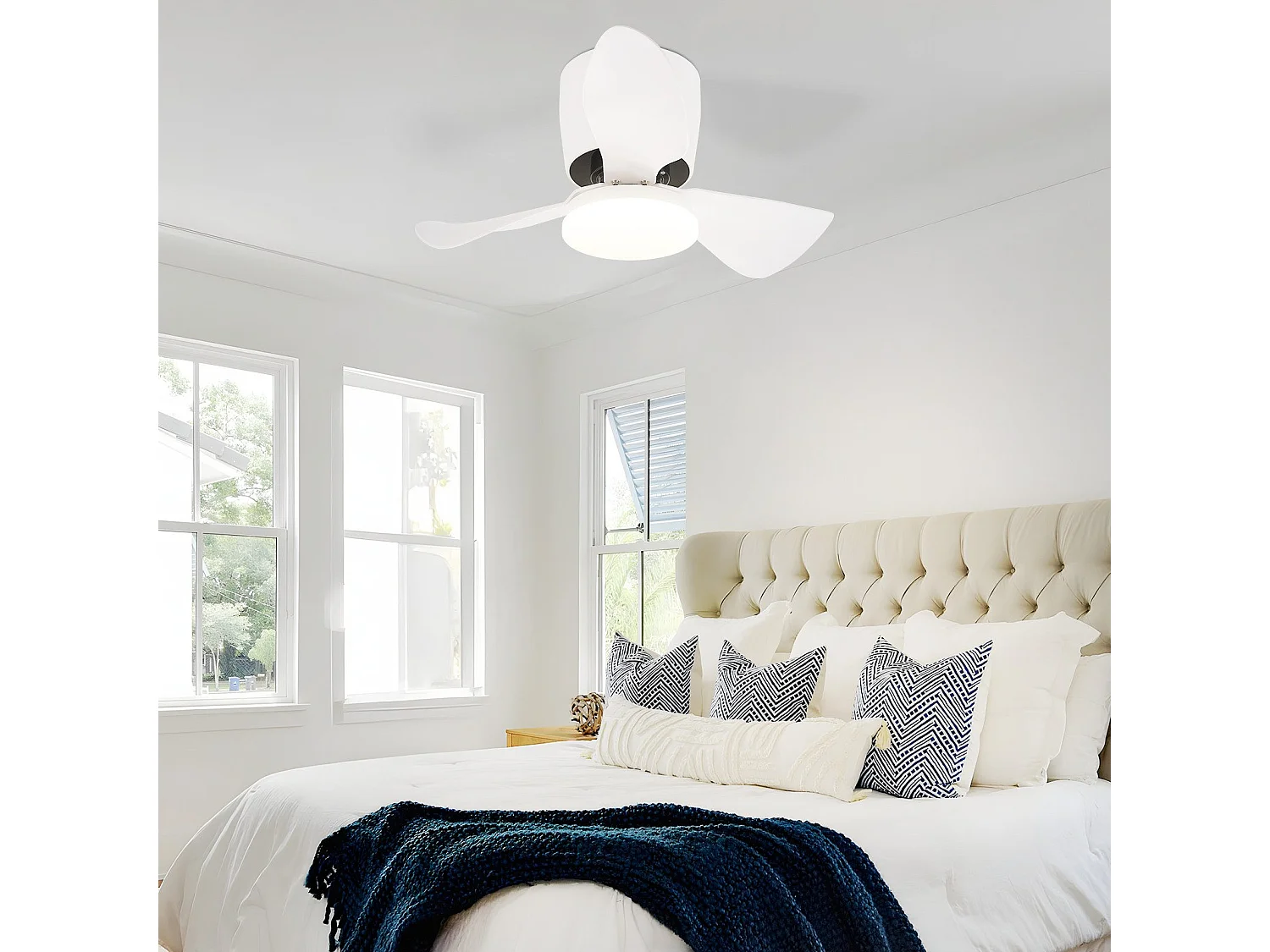 Ventilateur de plafond NETTLIFE avec éclairage, variateur, silencieux, 70 cm, LED, 23 W, blanc, été/hiver, minuterie 6 vitesses