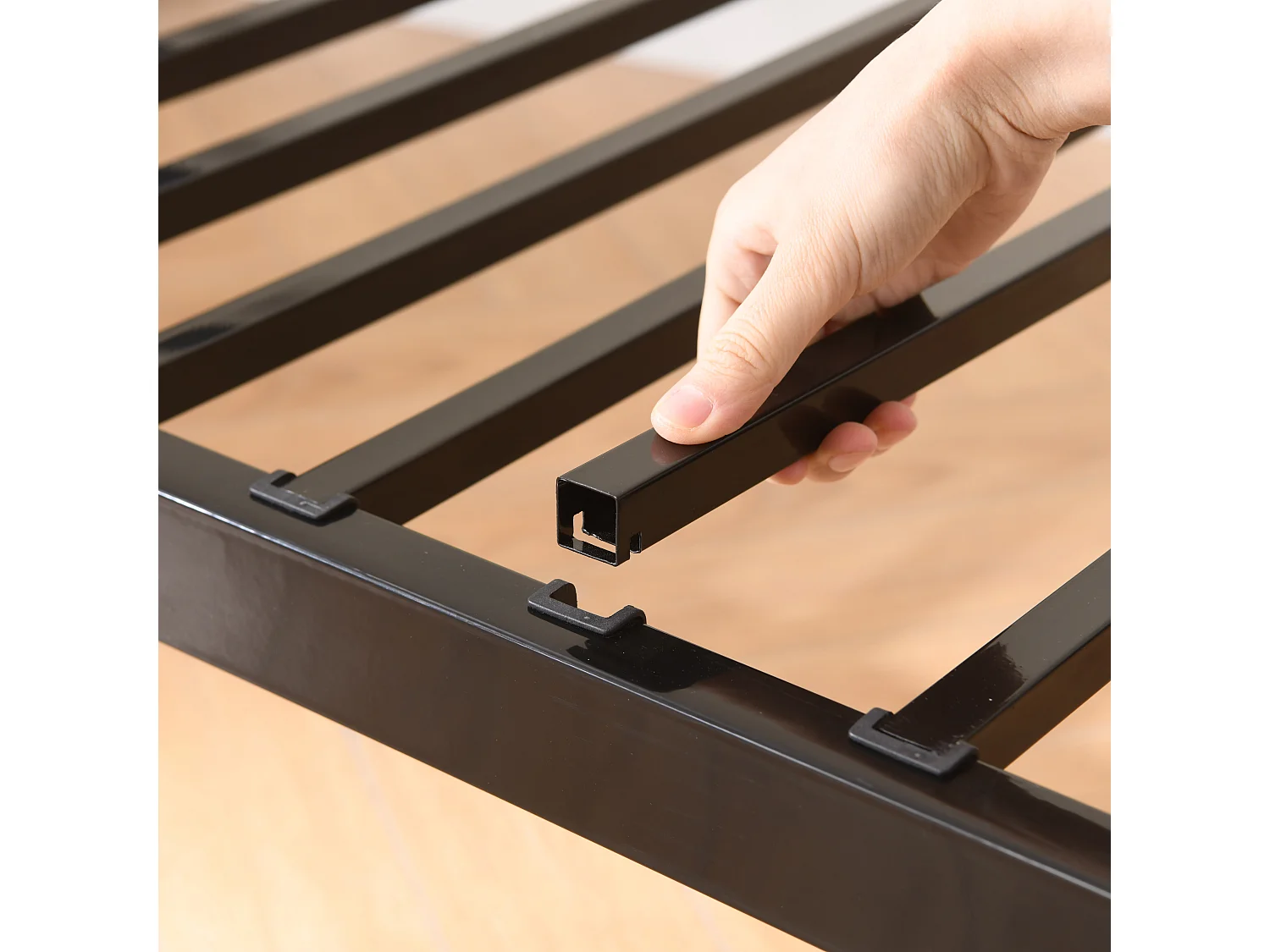 Lit superposé enfant 90x200 cm avec barrières de sécurité et échelle, sommier inclus, cadre en métal Noir, sans matelas