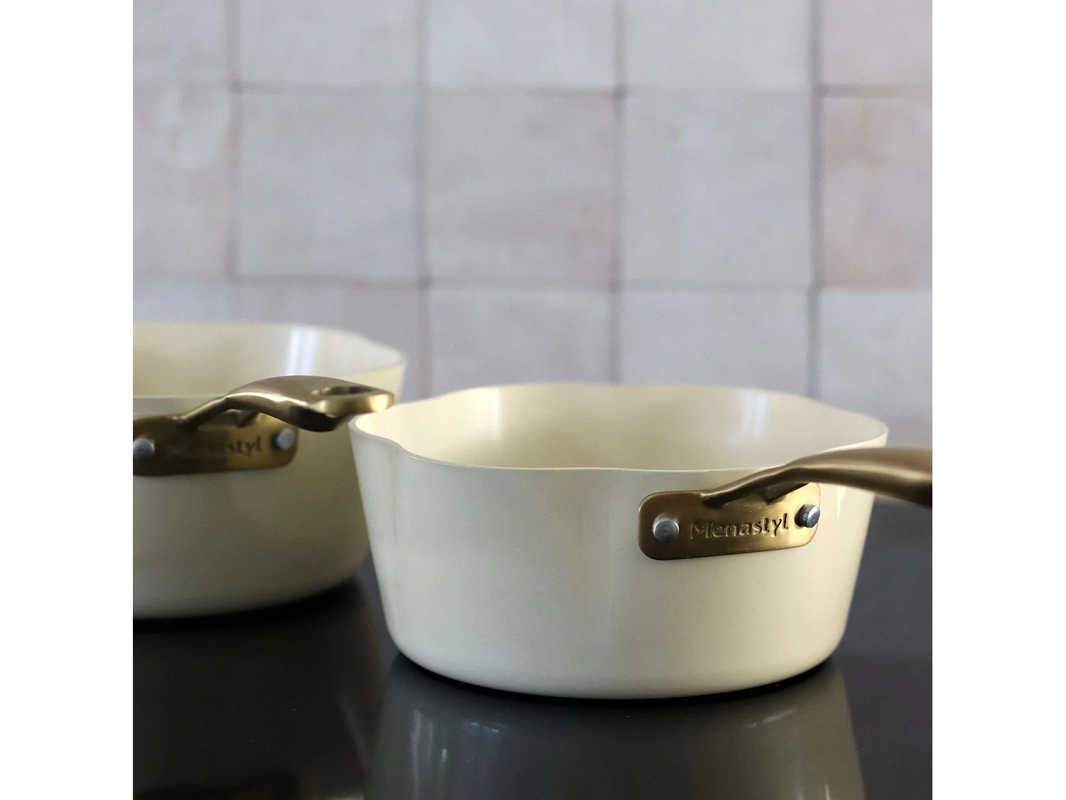 Menastyl - Casserole Dahlia 20cm Aluminium Recycle Beige