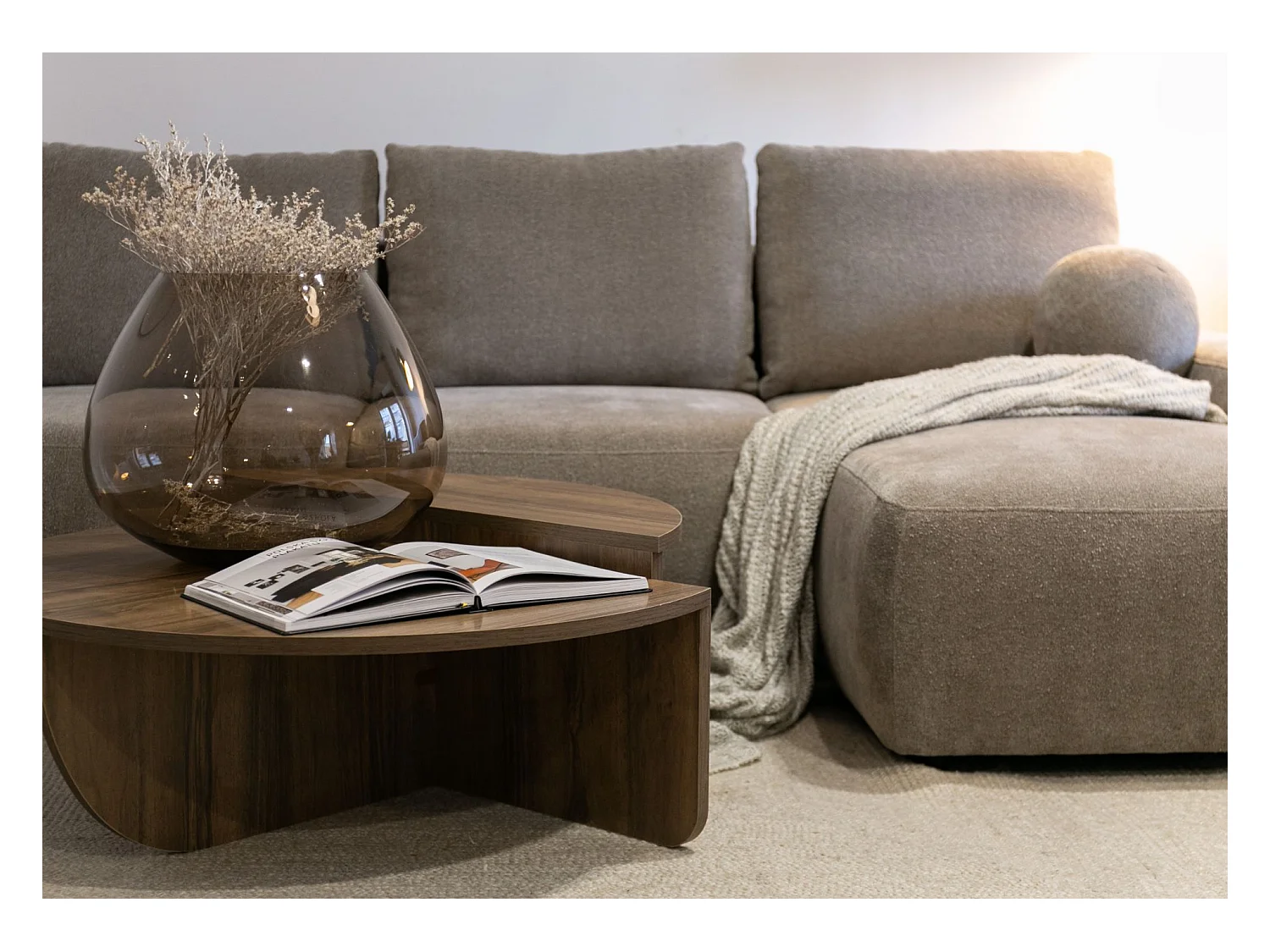 Carnos Ecksofa - mit Chenillebezug und Ballkissen - hellbraun - rechts - CARNOS