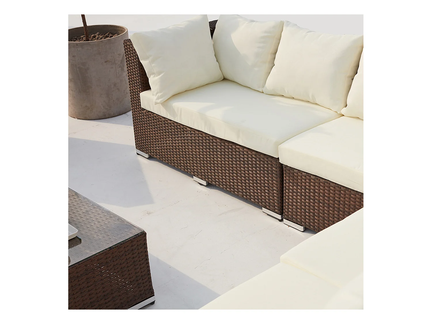 Salon de jardin modulable 13-14 places en résine tressée marron et blanc STALLA