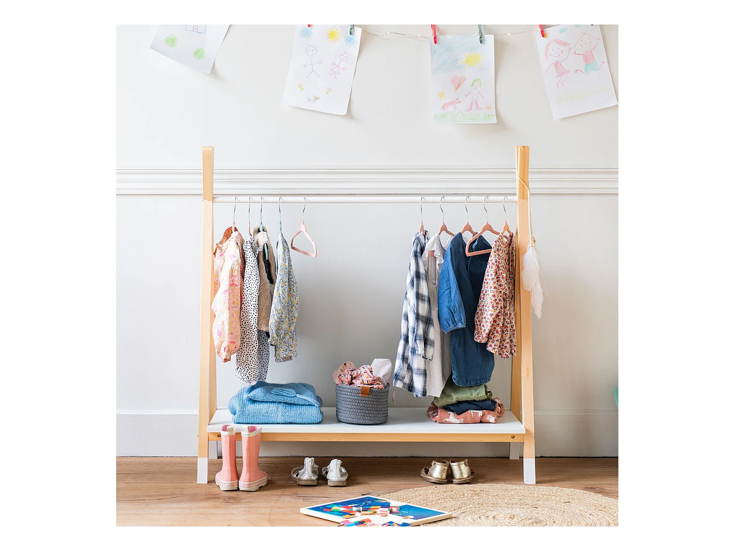 Penderie pour enfant bois et blanche LOU - HAPPY GARDEN