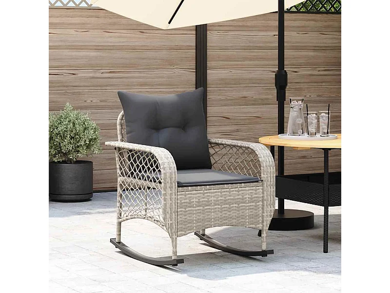 Chaise à bascule de jardin avec coussins gris clair poly rotin
