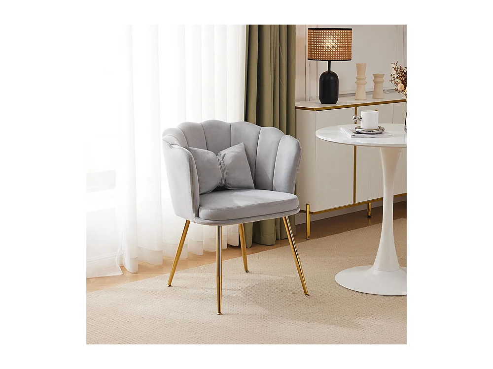 Chaise rembourrées avec dossier en forme de pétale de pieds en métal doré et de coussins en forme de papillon Gris