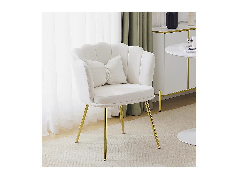 Chaise rembourrées avec dossier en forme de pétale de pieds en métal doré et de coussins en forme de papillon Beige