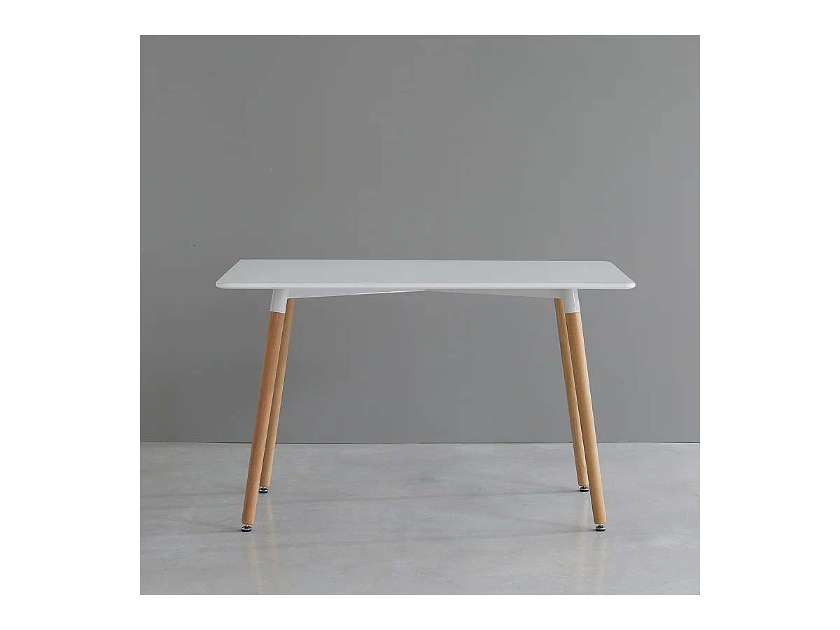 Table à manger scandinave 4 pers Wilsa Indoor