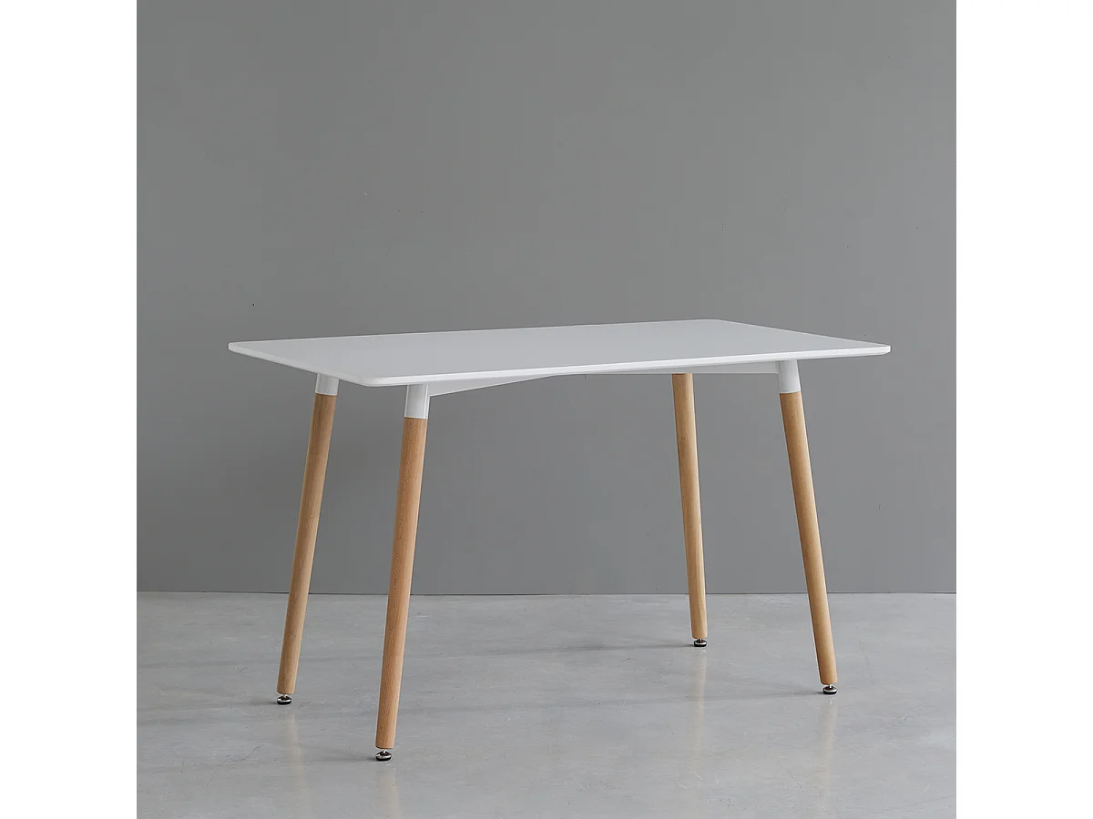 Table à manger scandinave 4 pers Wilsa Indoor