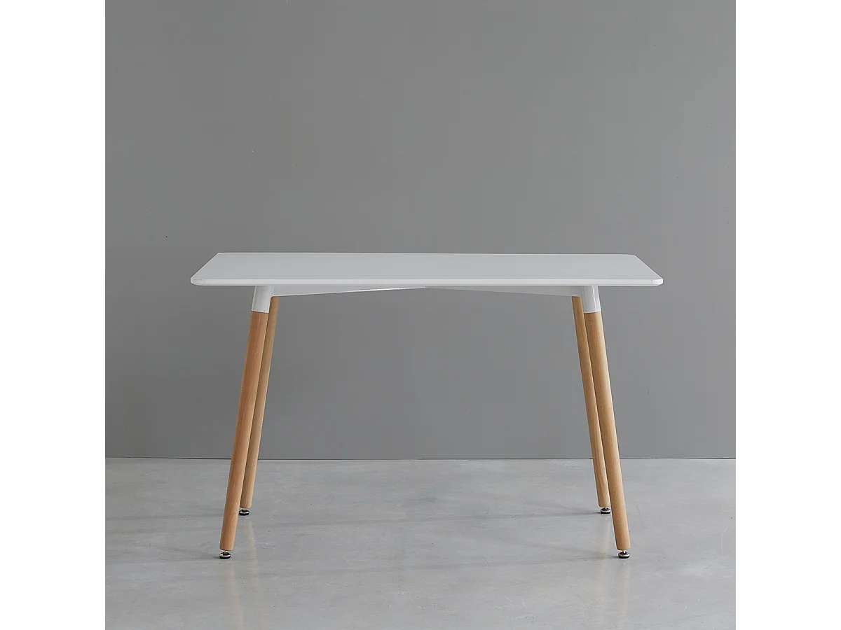 Table à manger scandinave 4 pers Wilsa Indoor