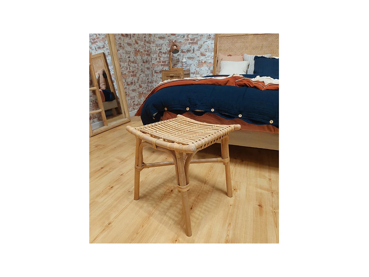 Tabouret / repose pied carré en rotin naturel forme incurvée - HAZEL