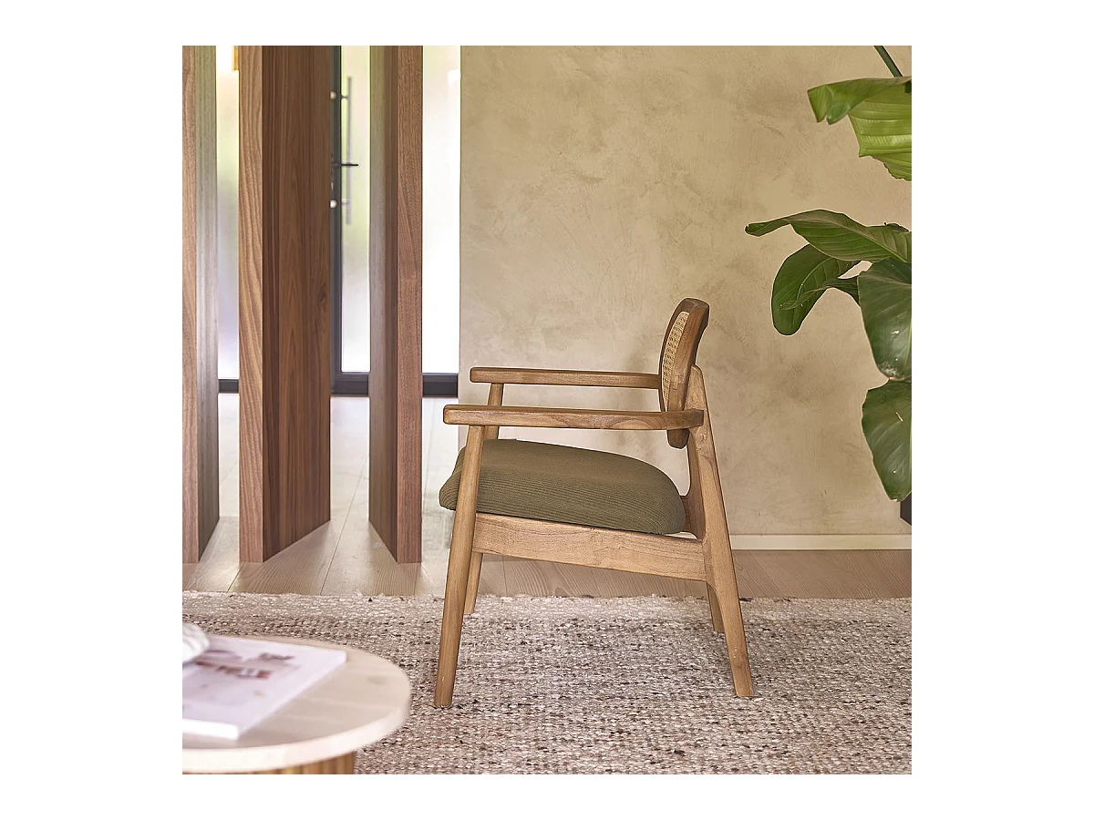 Sillón de teca maciza, rejilla y tejido de terciopelo caqui