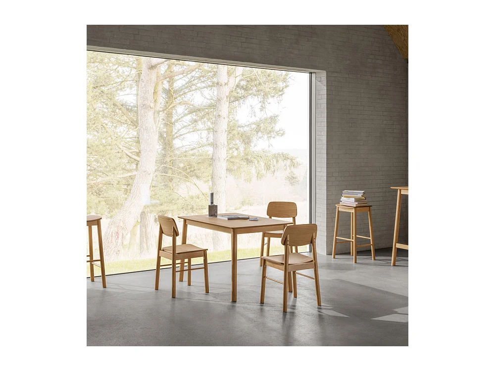 Hem - Table à manger 4 personnes en bois - Bois clair