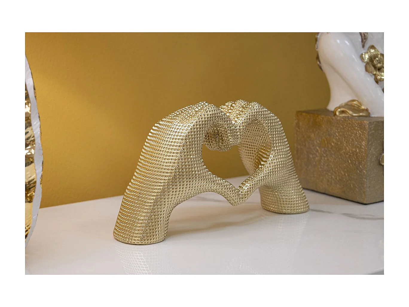 Escultura Mãos, Ouro, 13,5x25x7,5 cm, Seven Design