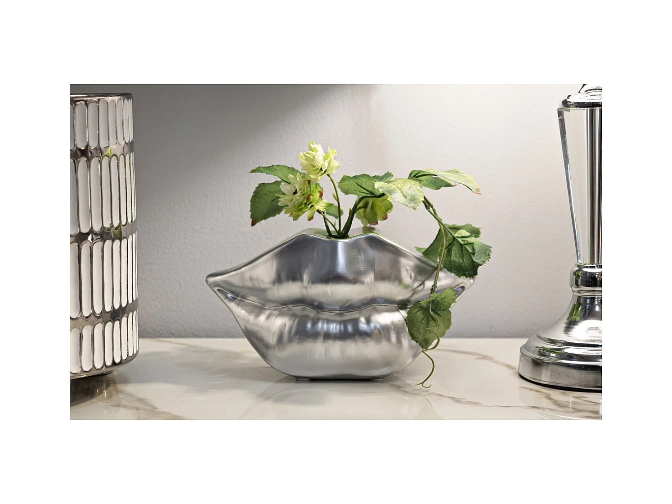 Vase Décoratif Bouche, Argent, 12x23x8 cm, Epikasa