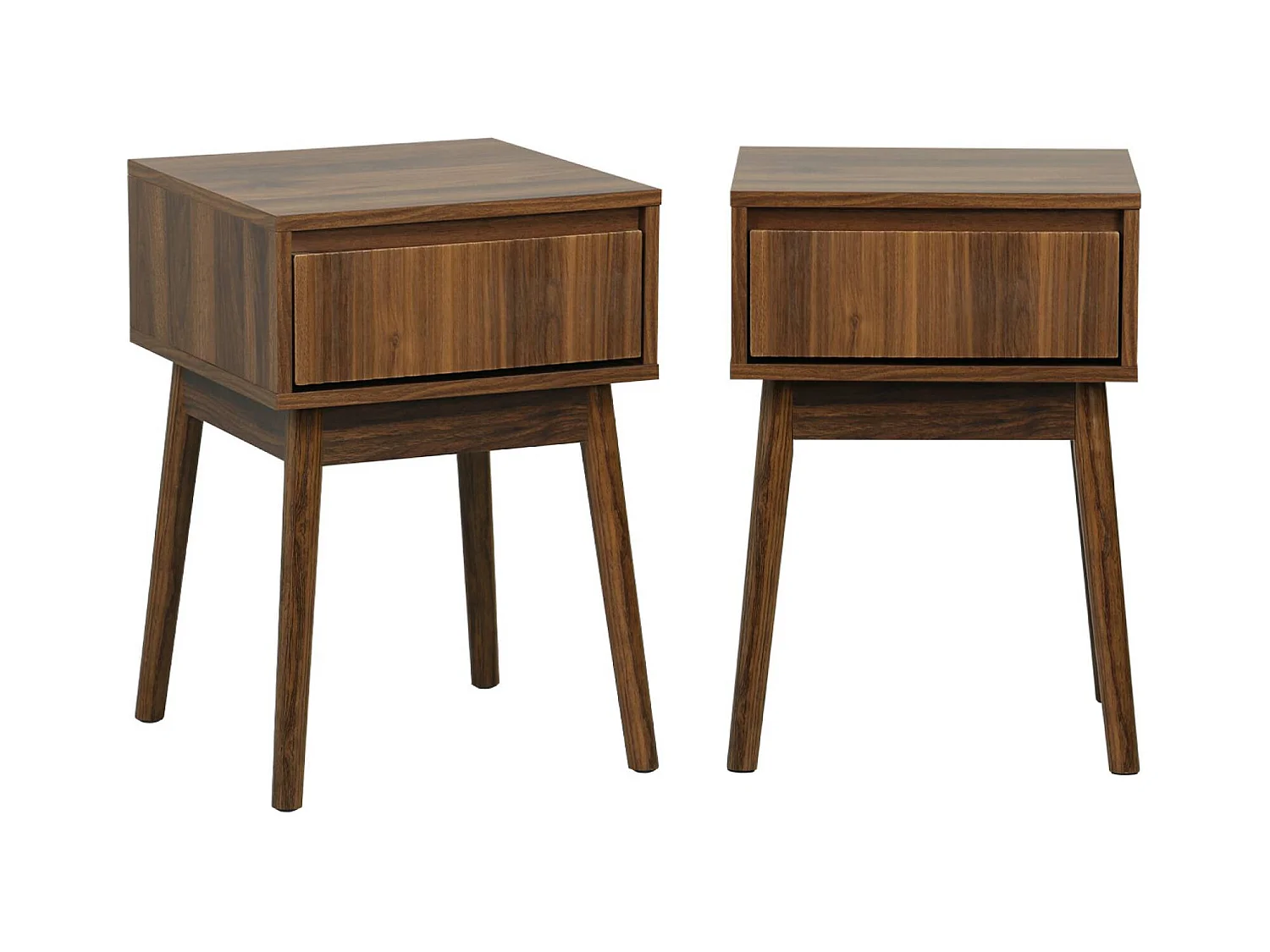 Lot de 2 tables de chevet avec un tiroir. Panneaux stratifiés couleur noyer. Pied en bois de sapin.  L 39 x 39 x H 55.4cm LINEAR