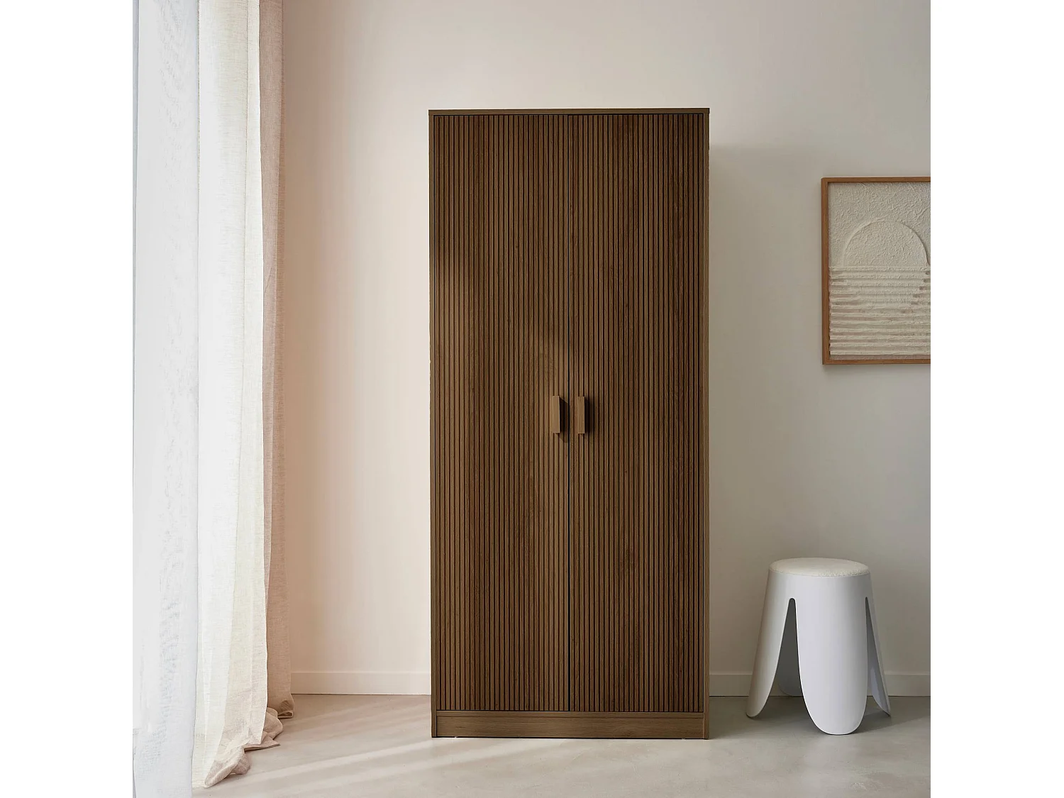 Dressing. armoire. 2 portes avec penderie et rangements LINEAR noyer. panneaux stratifiés et pied en bois de sapin L 80 x P 48 x H 180cm