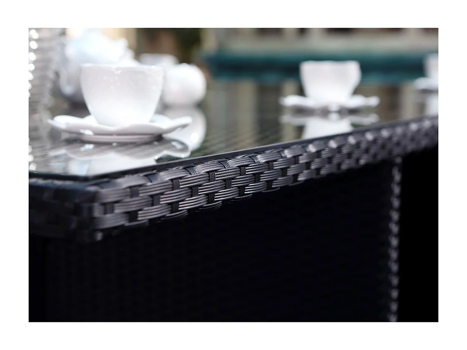 Miami 10 noir-blanc + housse de protection MIAMI