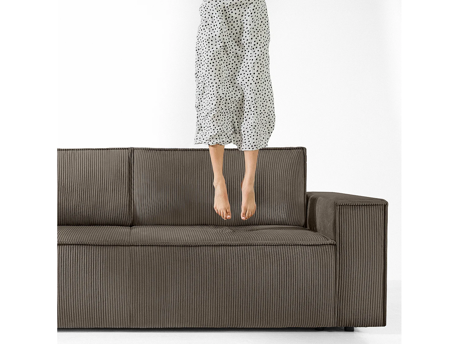 Canapé 3 places convertible - avec fonction couchage - avec coffre de rangement - Marron - NAPI